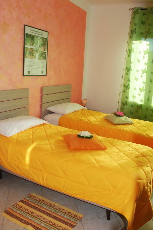 La Cascina Bed & Breakfast Aglie ภายนอก รูปภาพ